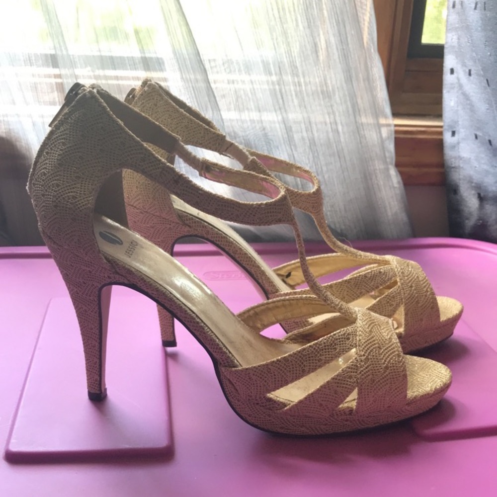Jessica heels